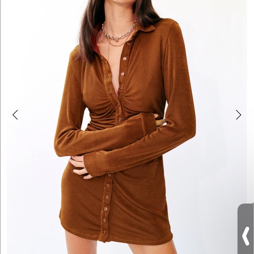 With Jean Andy chocolate dress! medium brand new with tags 💕